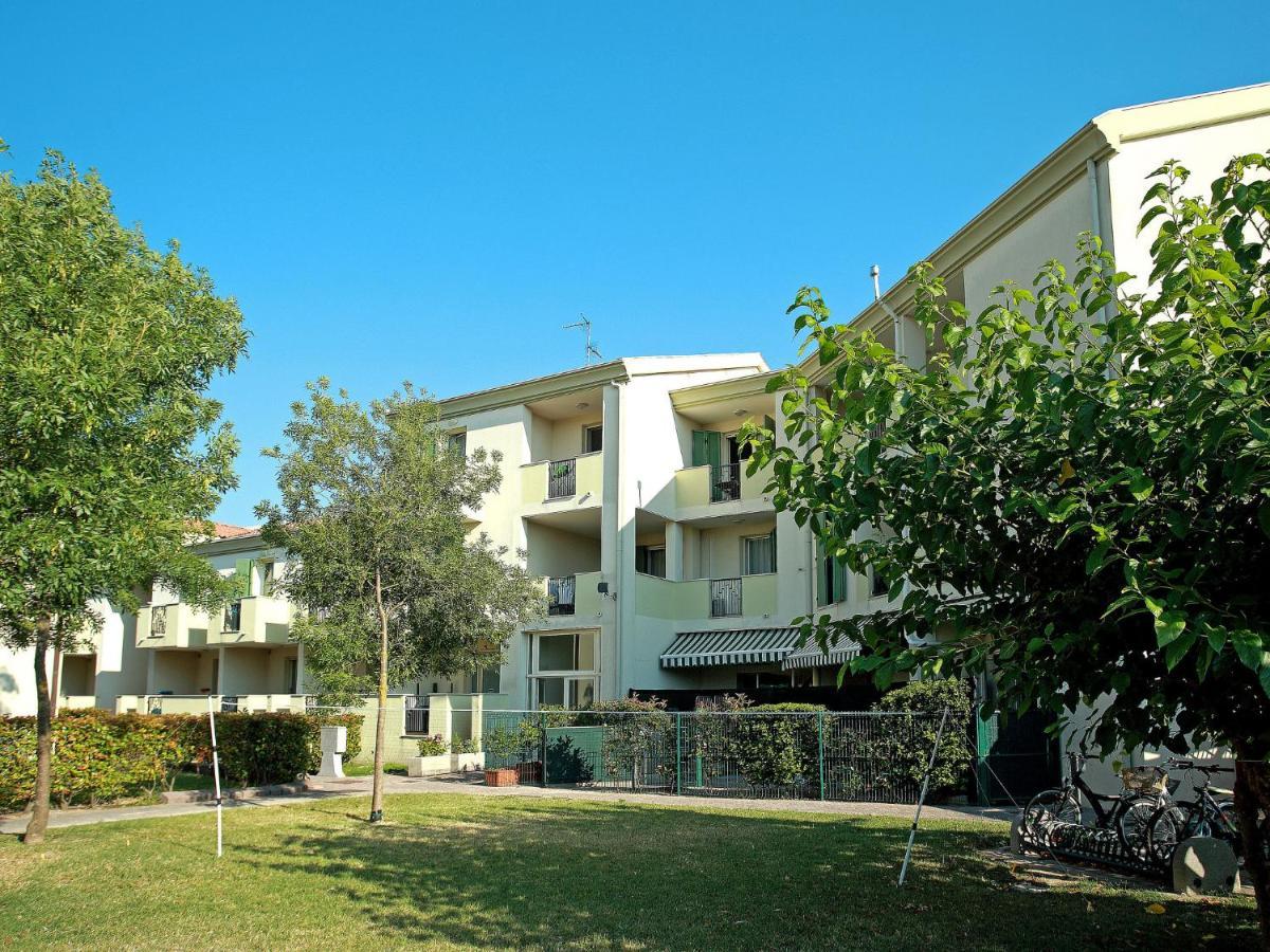 Apartment Robinia-Pinetine-4 By Interhome ドゥナ・ヴェルデ エクステリア 写真