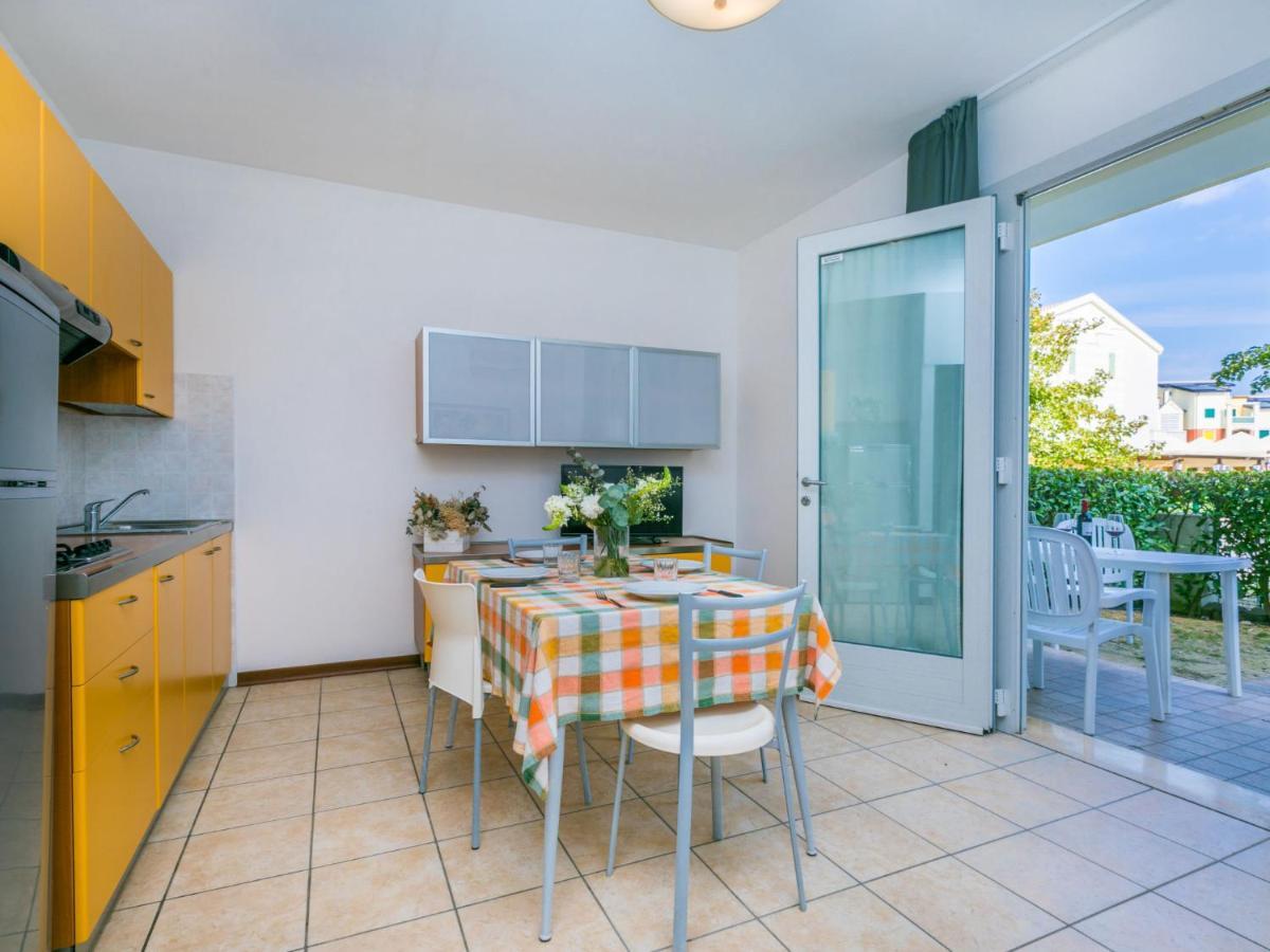 Apartment Robinia-Pinetine-4 By Interhome ドゥナ・ヴェルデ エクステリア 写真