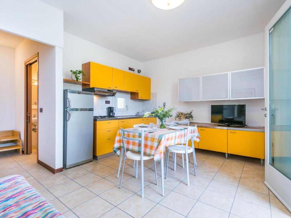 Apartment Robinia-Pinetine-4 By Interhome ドゥナ・ヴェルデ エクステリア 写真